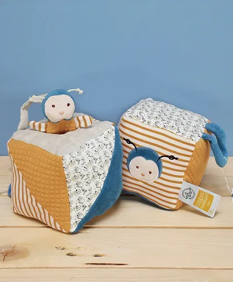Product Cube Activite Pollen Labeille En Coton Bio 10 X 10 Cm Image